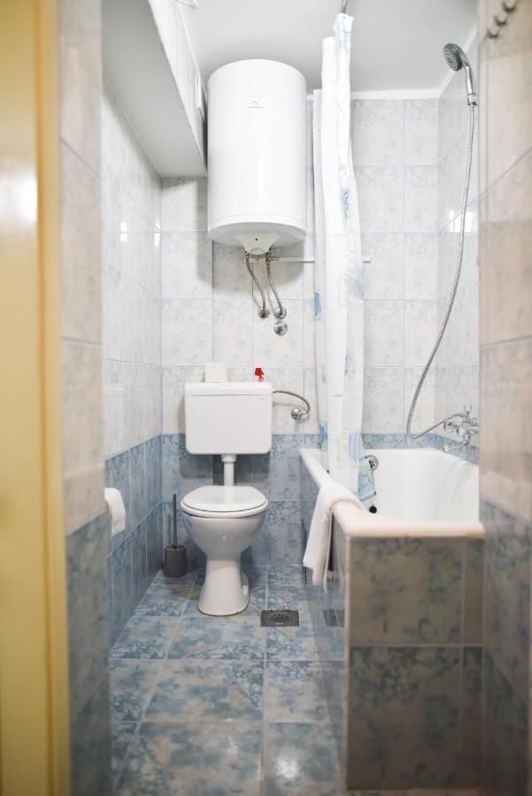 Luka'S Amber Rooms In The Center Of Trogir Bagian luar foto